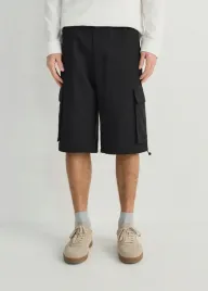 czarne-szorty-regular-fit-reserved-m