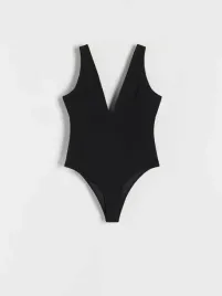 czarne-body-z-glebokim-dekoltem-reserved-m