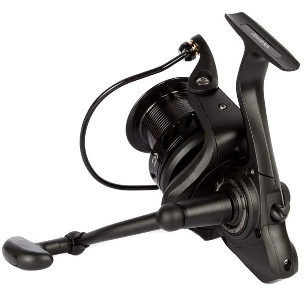kolowrotek-daiwa-black-widow-5500a-nawoj-92-cm