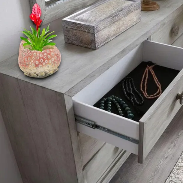 truskawka-oslonka-na-doniczke-doniczka-12x16-cm-betonowa-dekoracja-ozdoby-wysokosc-produktu-1-cm
