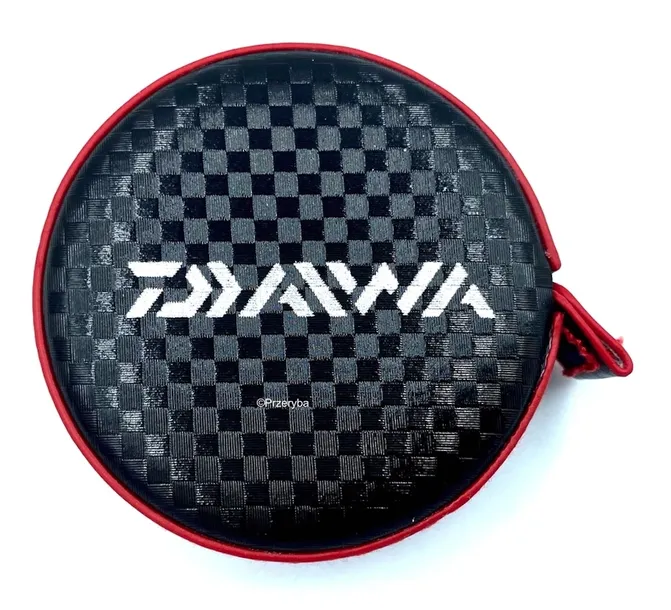miarka-metrowka-daiwa-model-15809-000-waga-z-opakowaniem-0-03-kg
