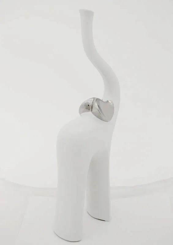 figurka-slon-material-wykonania-ceramika