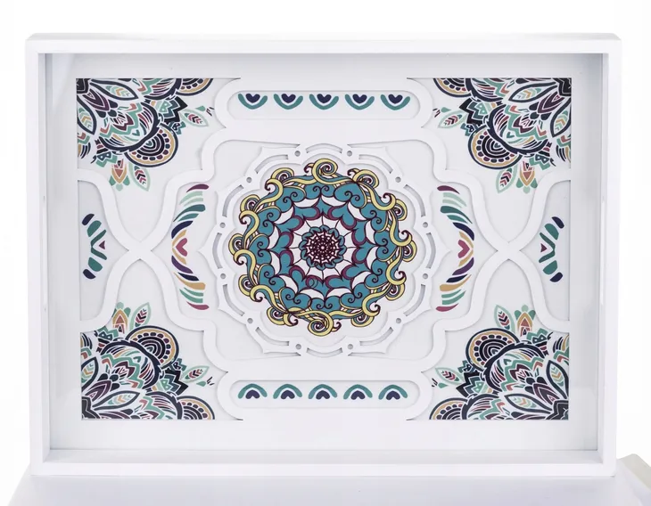 taca-cechy-miejsce-na-kolczyki