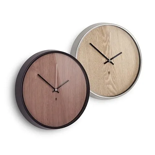 zegar-scienny-madera-brazowy-umbra-linia-tak