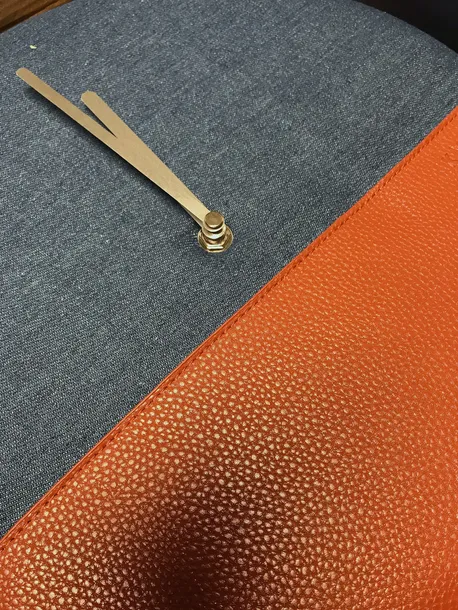 zegar-scienny-leather-and-jeans-niebieski-karlsson-kolor-brazowy
