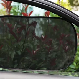 oslona-przeciwsloneczna-dla-dzieci-do-samochodu-zaslonki-przeciwsloneczne