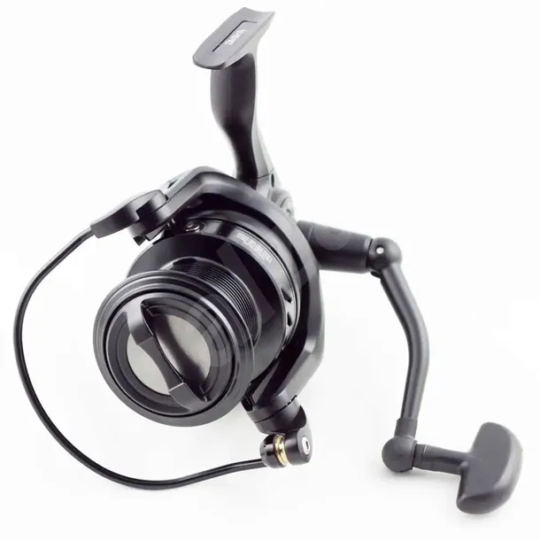 kolowrotek-daiwa-black-widow-5000lda-model-black-widow