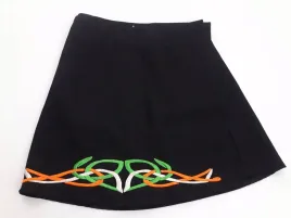 kopertowa-trapezowa-spodnica-z-haftami-s-m