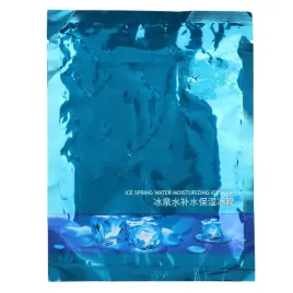 chlodzaca-maska-do-twarzy-nawilzajaca-maska-nawilzajaca-oilcontrol-do