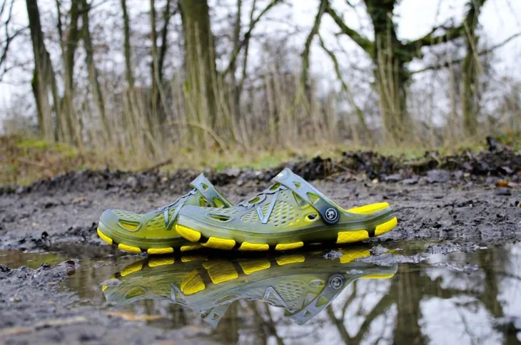 black-cat-clogs-r-40-waga-z-opakowaniem-0-5-kg