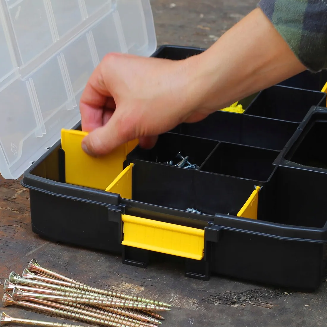 organizer-modulowy-pojemnik-na-sruby-sort-stanley
