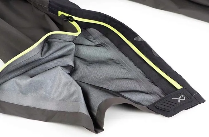 spodnie-matrix-tri-layer-over-trousers-m-wlasciwosci-oddychajace