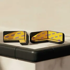 tasma-oslona-zabezpieczajaca-pianka-ochraniacz-na-krawedzie-4m-8-naroznikow