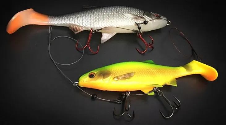 guma-savage-gear-river-roach-22-cm-waga-125-g