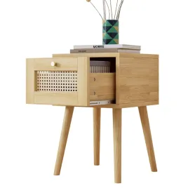 klasyczny-stolik-nocny-z-jedna-szuflada-naturalny-z-rattanu