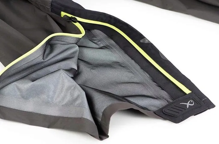 spodnie-matrix-tri-layer-over-trousers-l-waga-z-opakowaniem-1-kg