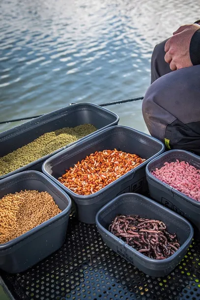 pojemnik-matrix-eva-stacking-bait-tub-23l-pojemnosc-l-2-3-model-eva-stacking-bait-tub