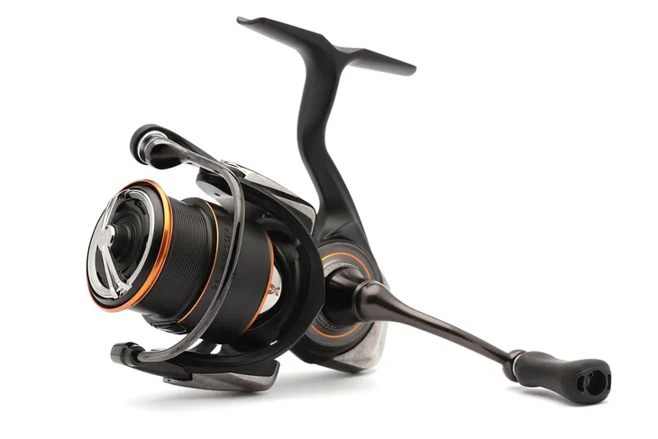 kolowrotek-spinningowy-daiwa-21-presso-lt-1000-s-p-rozmiar-2000