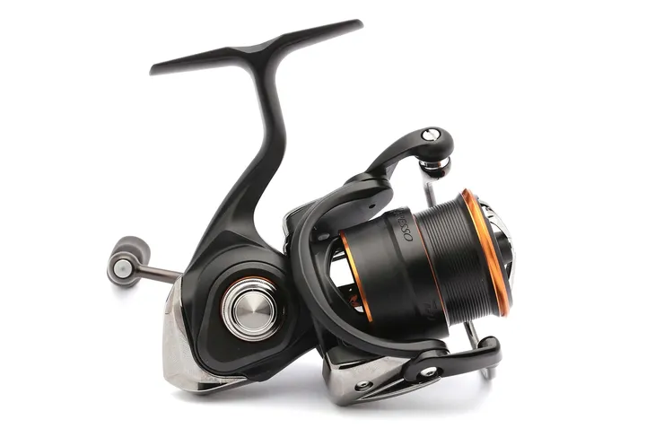 kolowrotek-spinningowy-daiwa-21-presso-lt-1000-s-p-moc-hamulca-5-kg