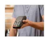 pancerny-smartfon-maxcom-ms507-nfc-and10-ip68-funkcje-w-telefonach-komorkowych-alarm-wibracyjny