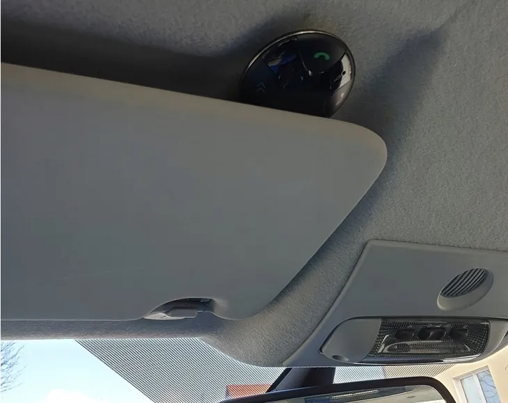 transmiter-fm-forever-tr-310-bt-usb-funkcje-ladowarka-usb