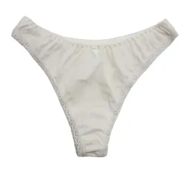 majtki-stringi-damskie-koronka-biale-kokardka-s
