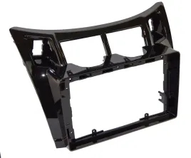 9-cali-ramka-radio-toyota-yaris-05-11polysk
