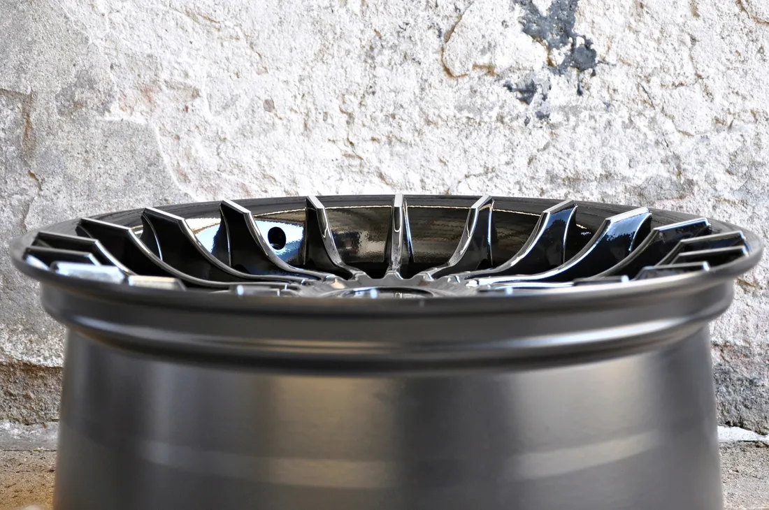 felgi-19-bmw-e24-e63-e64-f12-serii-7-e32-e38-e65-e66-e67-f01-f02-stan-nowy