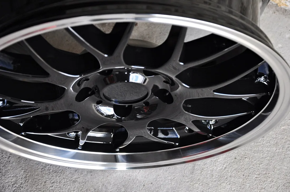 felgi-18-bmw-serii-1-e81-e82-e87-e88-f20-serii-3-e36-e46-e90-e91