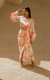 wc24122-prettylittlething-sukienka-maxi-wzorzysta-fredzle-17-s