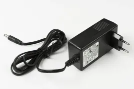 ladowarka-do-hulajnogi-razor-e90-power-core-s80