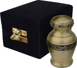 urna-pamiatkowa-na-prochy-relikwiarz-na-prochy-ludzkie-mosiezny