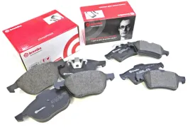 klocki-hamulcowe-przod-tyl-ford-focus-ii-mk2-iii-mk3-c-max-brembo