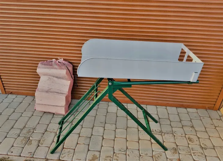 statyw-do-pakowania-drewna-do-workow-40l-stan-nowy-waga-z-opakowaniem-18-kg