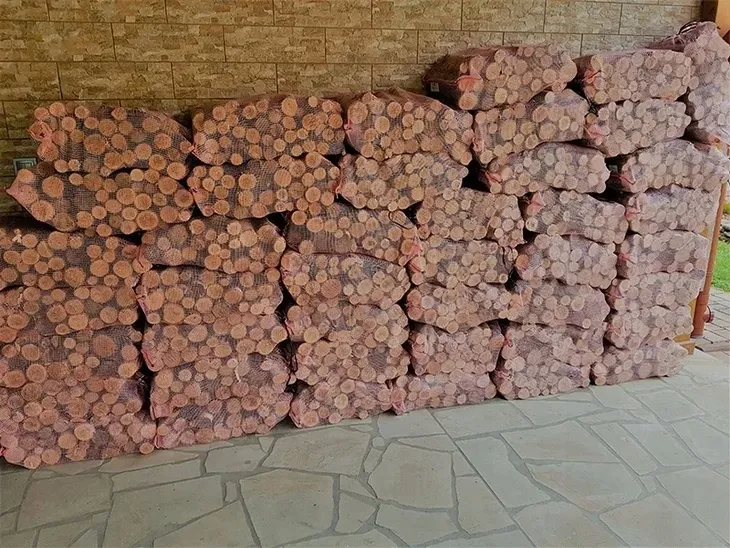 statyw-do-pakowania-drewna-do-workow-40l-waga-z-opakowaniem-18-kg-producent-timbernet