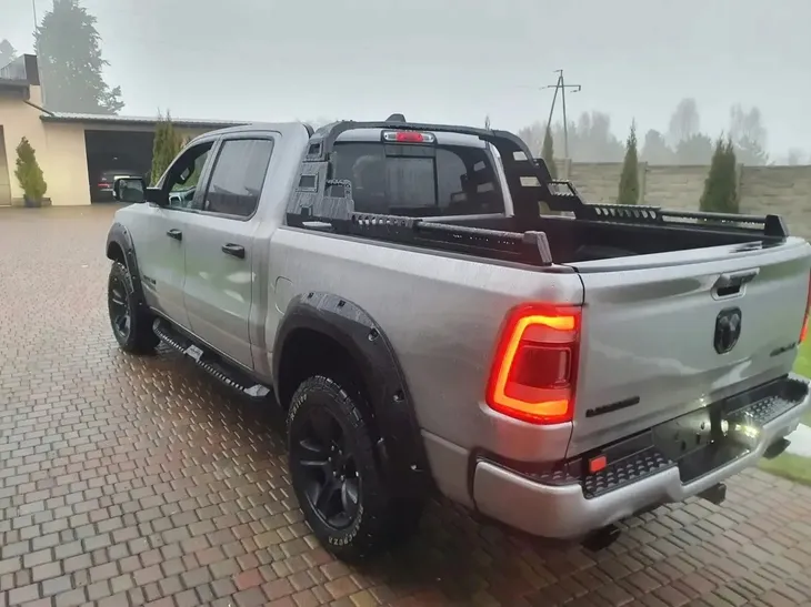 stopnie-boczne-progi-model-x-dodge-ram-1500-2019-producent-czesci-timbernet-typ-samochodu-4x4-suv