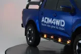stopnie-boczne-progi-isuzu-d-max-model-x-stan-nowy-numer-katalogowy-czesci-s32-dmax-1217