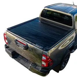 roleta-aluminiowa-zabudowa-paki-toyota-hilux