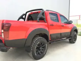nakladki-na-drzwi-dokladki-isuzu-d-max-2012-