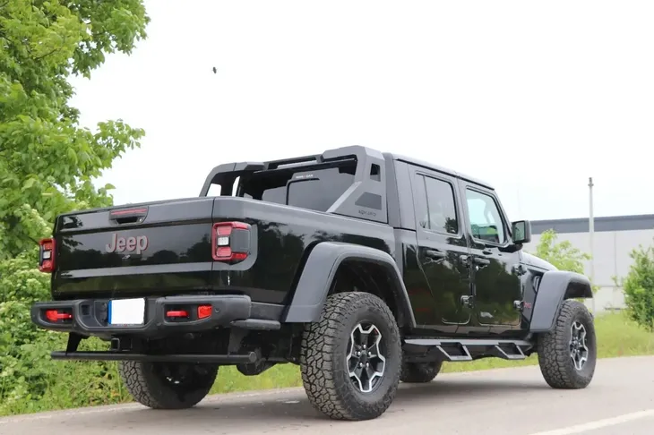 stopnie-boczne-progi-model-t-jeep-gladiator-stan-nowy-producent-czesci-inny