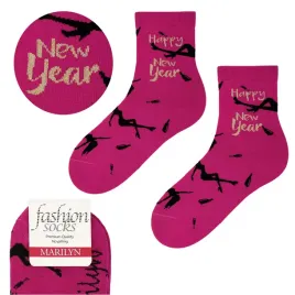 swiateczne-skarpetki-damskie-bawelniane-z-napisem-happy-new-year-marilyn