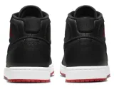 nike-jordan-access-material-podeszwy-amortyzacja-nike-air-pianka-guma