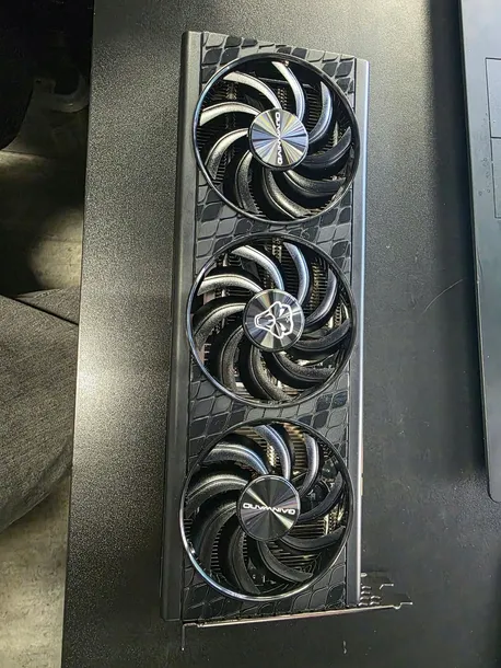 karta-graficzna-gainward-geforce-rtx-5060-python-iii-oc-8-gb-typ-zlacza-pci-e-x16