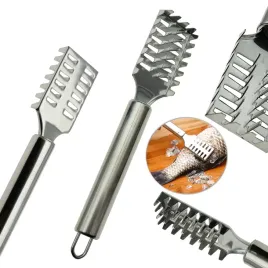 skrobaczka-do-ryb-wedkarska-skrobak-tarka-metalowa-obierak-obieraczka