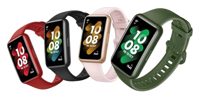 smartband-huawei-band-7-czarny-ksztalt-koperty-prostokatna