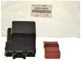 bezpiecznik-82620-42040-oe-toyota-rav4-ii-2000-2005