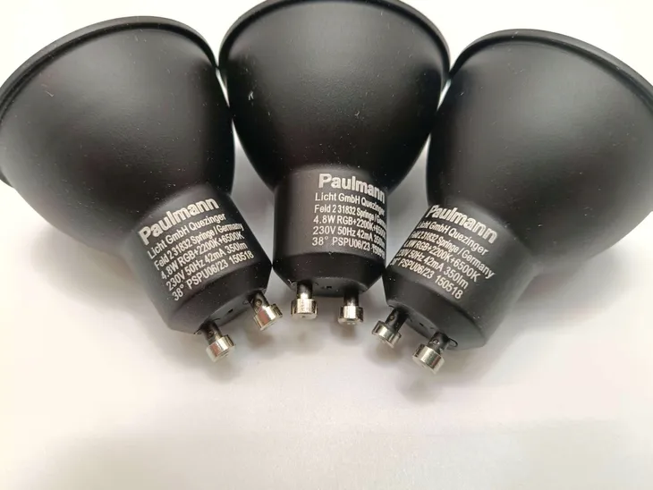 standardowy-reflektor-led-gu10-230-v-temperatura-barwowa-2200-k