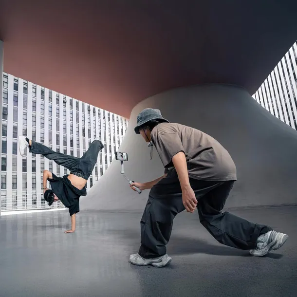 insta360-flow-pro-standard-bundle-szary-kolor-szary