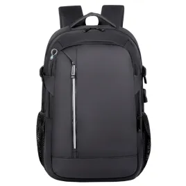 plecak-miejski-usb-kieszen-na-laptopa-odblaski-16l-45cm