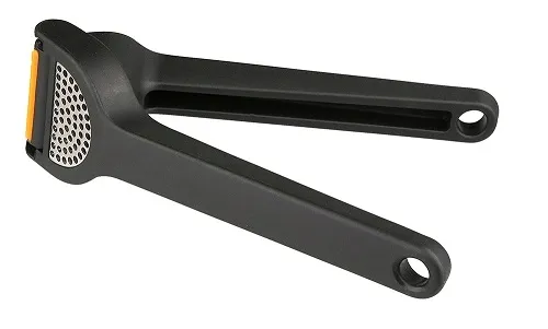 fiskars-praska-do-czosnku-functional-form-1028361-marka-fiskars